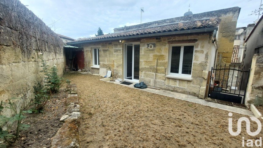 Maison 5 pièces de 122 m² à Castillon-la-Bataille (33350)