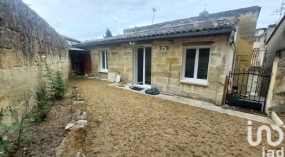 House 5 rooms of 122 m² in Castillon-la-Bataille (33350)