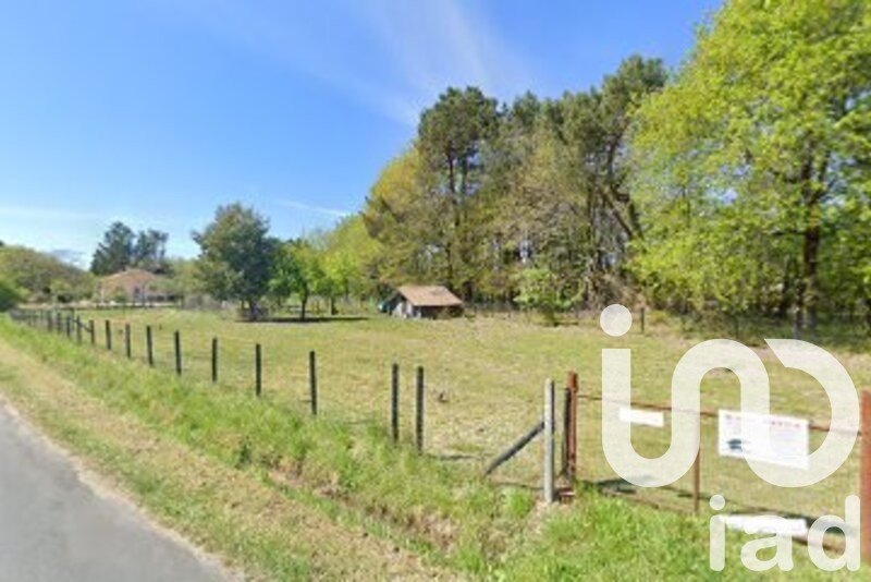 Terrain de 1 639 m² à Vendays-Montalivet (33930)