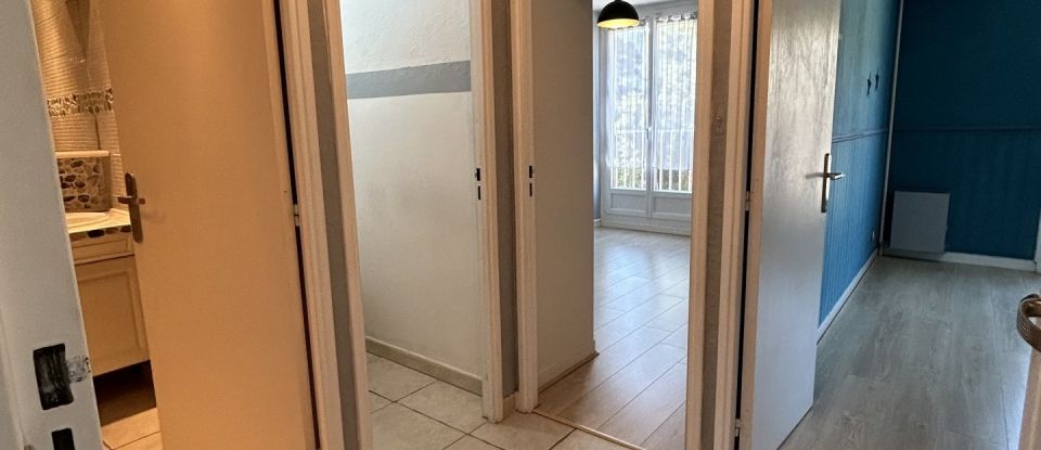 Appartement 3 pièces de 65 m² à Toulon (83200)