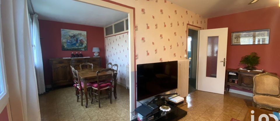 House 5 rooms of 87 m² in Châtellerault (86100)