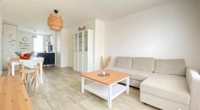 Apartment 3 rooms of 62 m² in Trappes (78190)