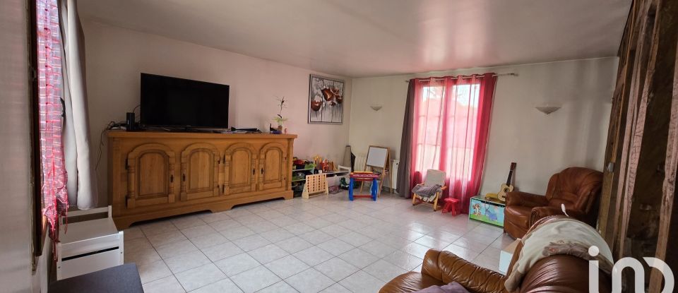 Maison de village 13 pièces de 325 m² à Merlaut (51300)