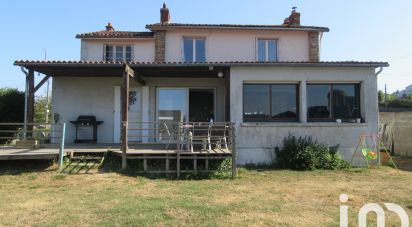 Maison 8 pièces de 170 m² à Bressuire (79300)