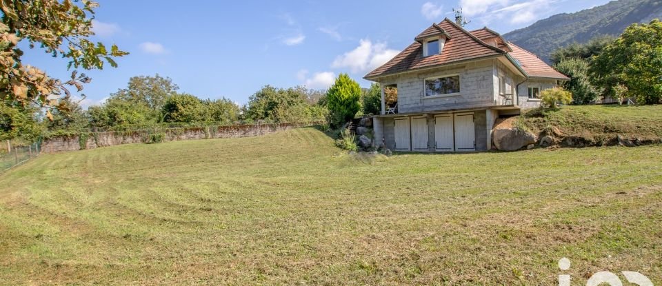 Maison 5 pièces de 140 m² à Virignin (01300)