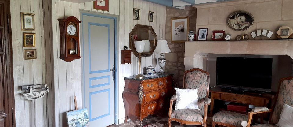 Longere 6 rooms of 160 m² in Le Puy-Notre-Dame (49260)