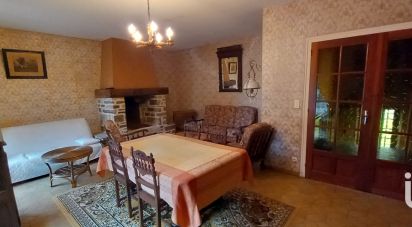 House 5 rooms of 109 m² in Ladignac-le-Long (87500)