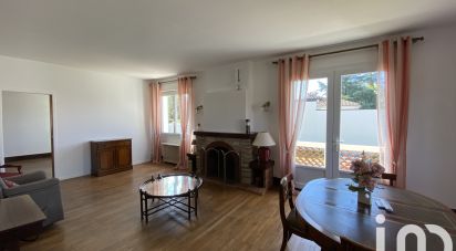 House 6 rooms of 157 m² in Les Herbiers (85500)