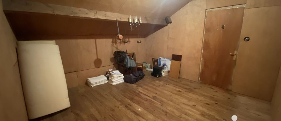 Maison 6 pièces de 157 m² à Les Herbiers (85500)