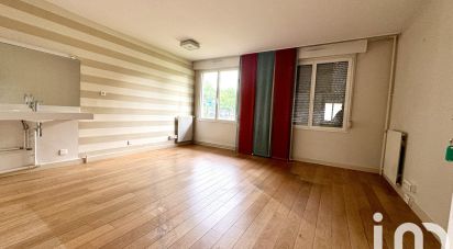 Appartement 4 pièces de 88 m² à Sens (89100)