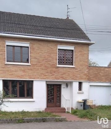 Maison 4 pièces de 95 m² à Beuvry (62660)