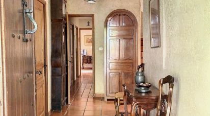 Traditional house 6 rooms of 150 m² in Mérindol (84360)