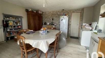 House 5 rooms of 62 m² in Saint-Andéol-de-Vals (07600)