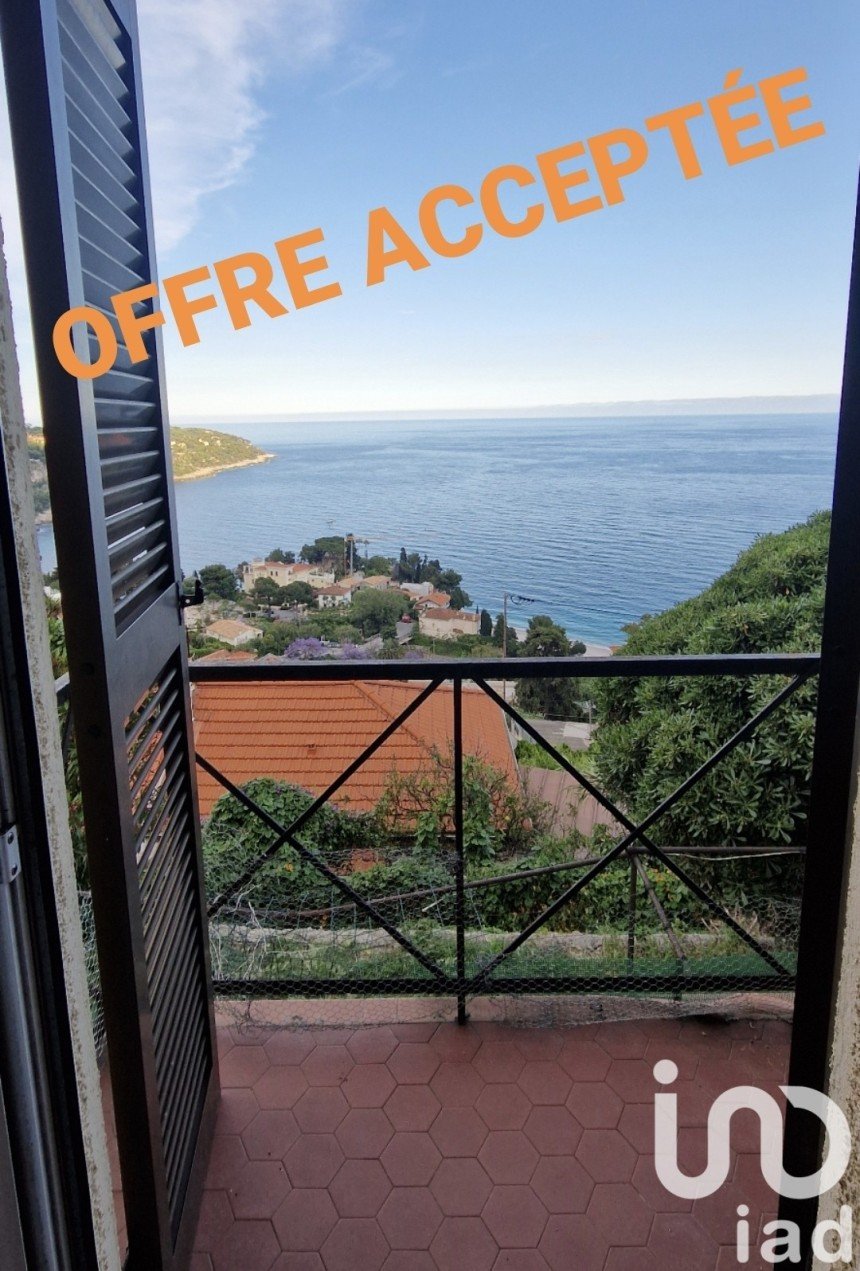 Maison 2 pièces de 50 m² à Roquebrune-Cap-Martin (06190)