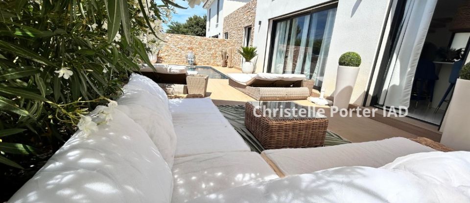 House 5 rooms of 109 m² in Sanary-sur-Mer (83110)