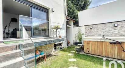 Maison 6 pièces de 160 m² à Arcueil (94110)