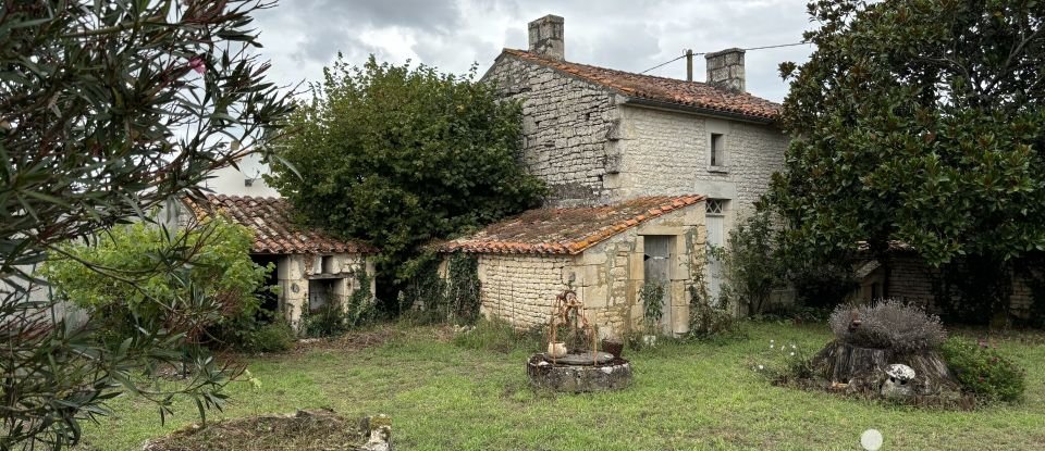 Maison de campagne 10 pièces de 245 m² à Nieul-sur-l'Autise (85240)