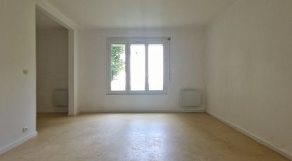 Apartment 4 rooms of 80 m² in Saint-Mammès (77670)