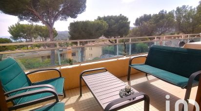 Apartment 2 rooms of 44 m² in Bormes-les-Mimosas (83230)