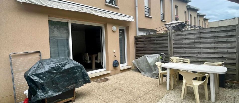 House 5 rooms of 88 m² in Sarcelles (95200)