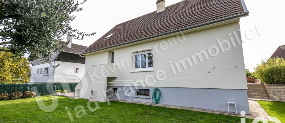 House 7 rooms of 141 m² in Épron (14610)