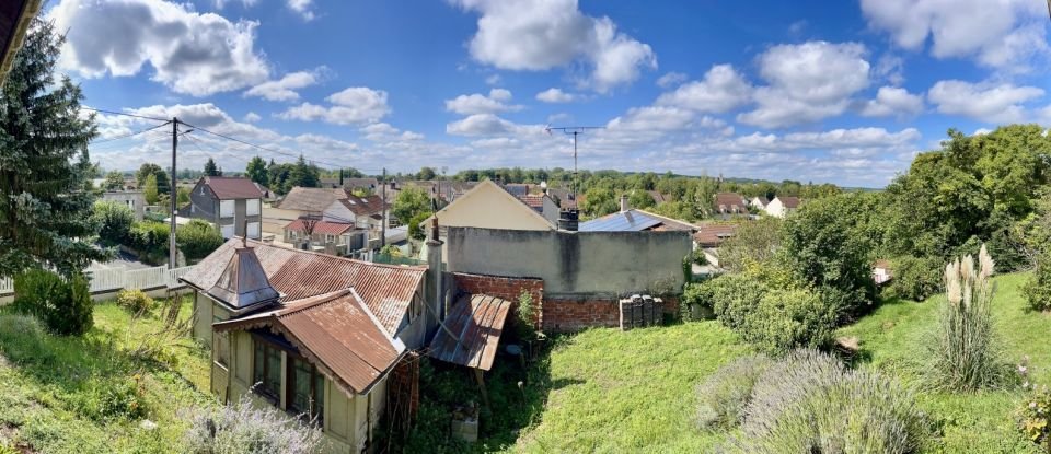 Maison traditionnelle 6 pièces de 117 m² à Moret Loing et Orvanne (77250)