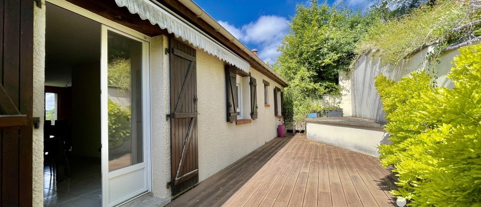 Traditional house 6 rooms of 117 m² in Moret Loing et Orvanne (77250)