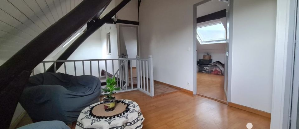 Maison 6 pièces de 150 m² à Louville-la-Chenard (28150)