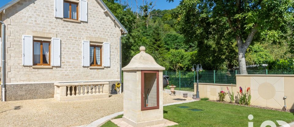 Maison 5 pièces de 175 m² à Attichy (60350)