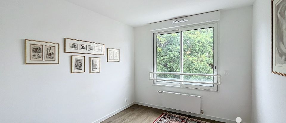 Appartement 3 pièces de 65 m² à Bordeaux (33000)