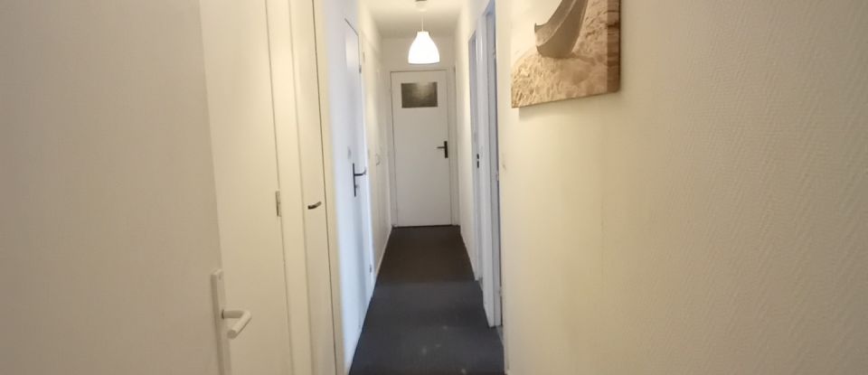 Appartement 5 pièces de 99 m² à Nantes (44200)