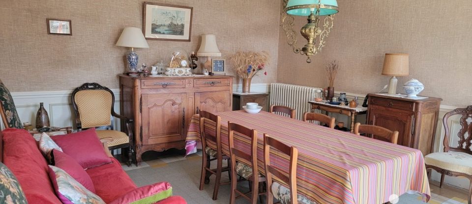 House 5 rooms of 124 m² in Villiers-sur-Loir (41100)