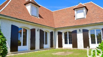 Architectural house 8 rooms of 182 m² in Le Blanc (36300)