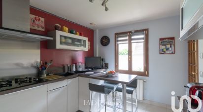 House 5 rooms of 90 m² in Carrières-sous-Poissy (78955)