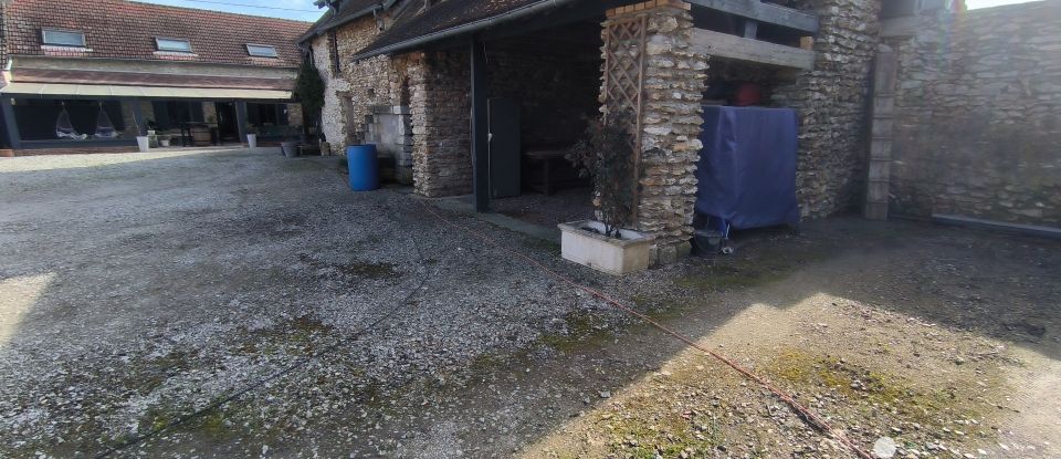 Village house 6 rooms of 101 m² in La Heunière (27950)