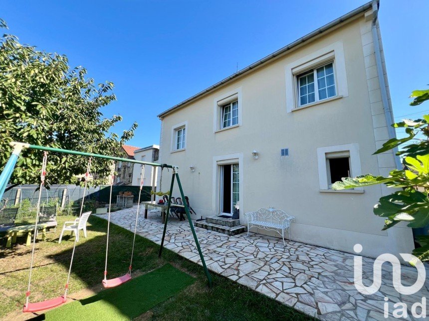 Maison 6 pièces de 121 m² à Soisy-sous-Montmorency (95230)