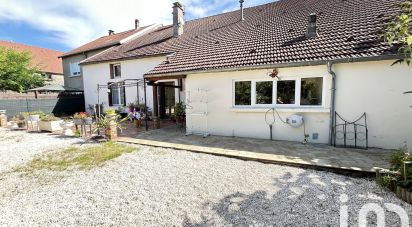 House 8 rooms of 215 m² in Haute-Amance (52600)