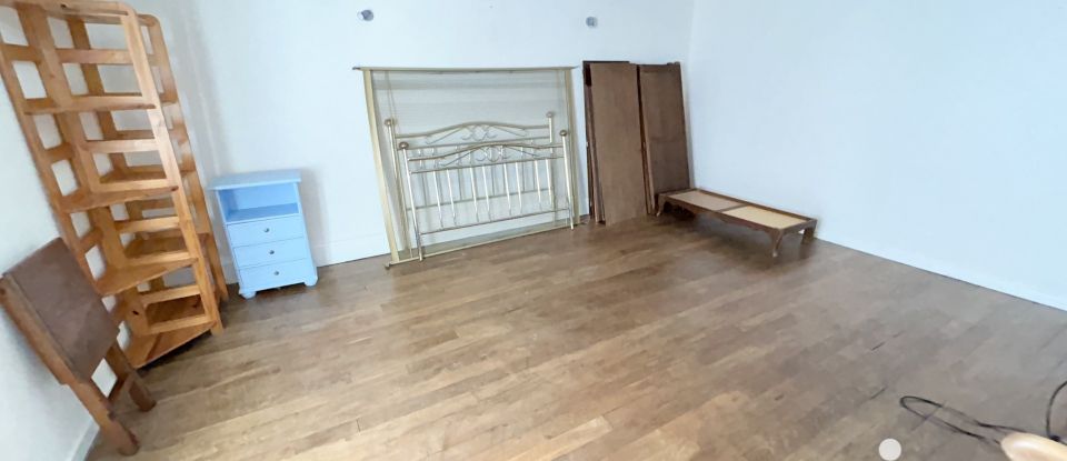 Maison 8 pièces de 215 m² à Haute-Amance (52600)