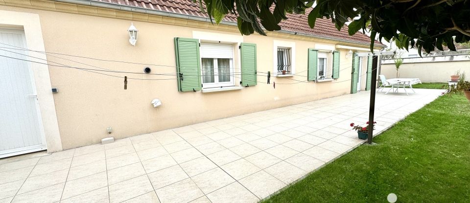 House 5 rooms of 100 m² in Cuy (89140)