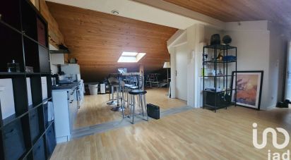 Apartment 3 rooms of 70 m² in Rochefort (17300)