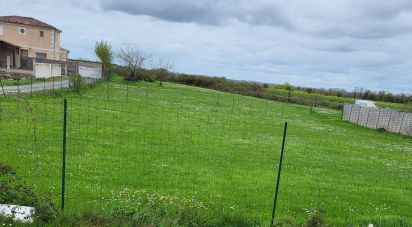 Land of 996 m² in La Laigne (17170)