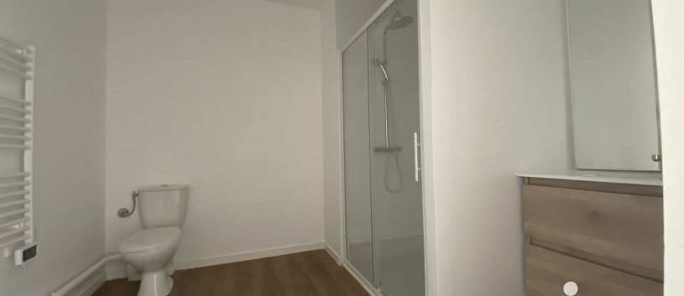 Apartment 2 rooms of 43 m² in Reims (51100)