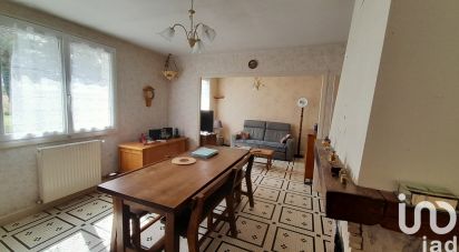 Maison 4 pièces de 86 m² à Saunay (37110)