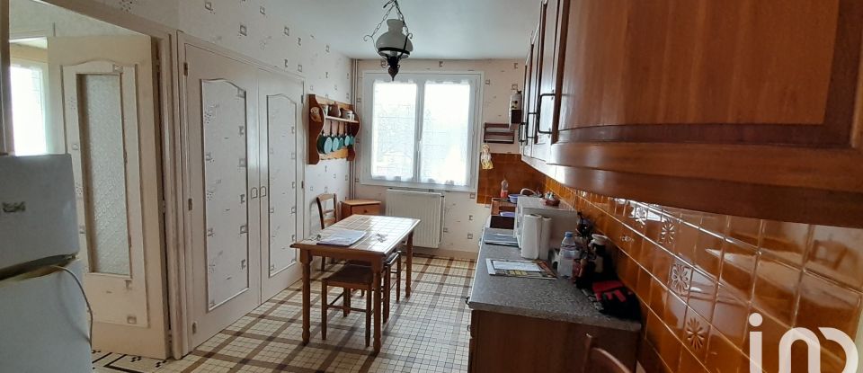 House 4 rooms of 86 m² in Saunay (37110)