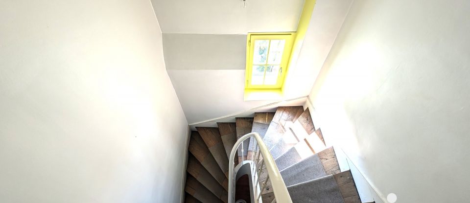 Traditional house 7 rooms of 170 m² in Brive-la-Gaillarde (19100)