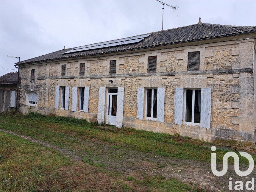 Maison 4 pièces de 146 m² à Chepniers (17210)