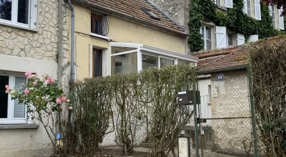 Village house 4 rooms of 76 m² in Treslon (51140)