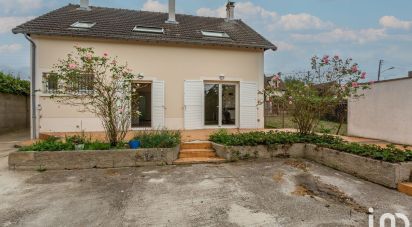 House 8 rooms of 163 m² in Draveil (91210)