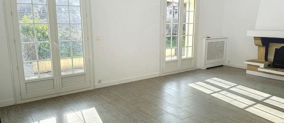 Maison 7 pièces de 154 m² à Domont (95330)