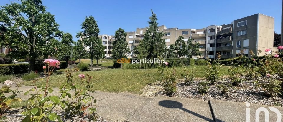 Appartement 4 pièces de 86 m² à Évry (91000)